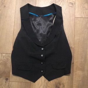 Maurice’s vest
